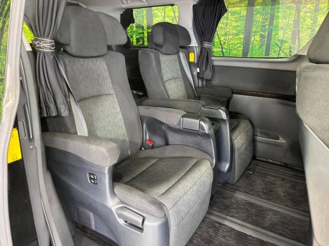 Toyota VELLFIRE 2012-11 8243-8