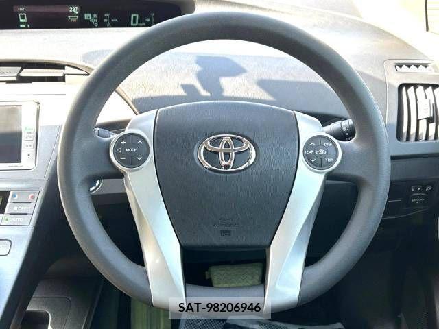 Toyota PRIUS 2014-09 385905-9