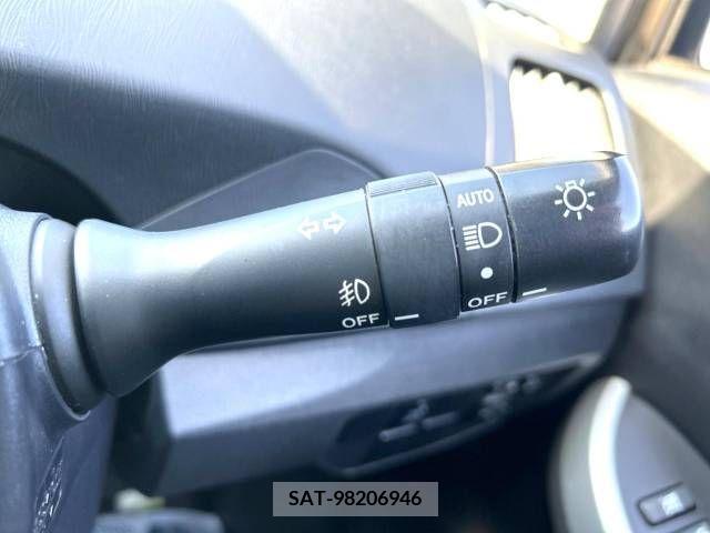 Toyota PRIUS 2014-09 385905-5