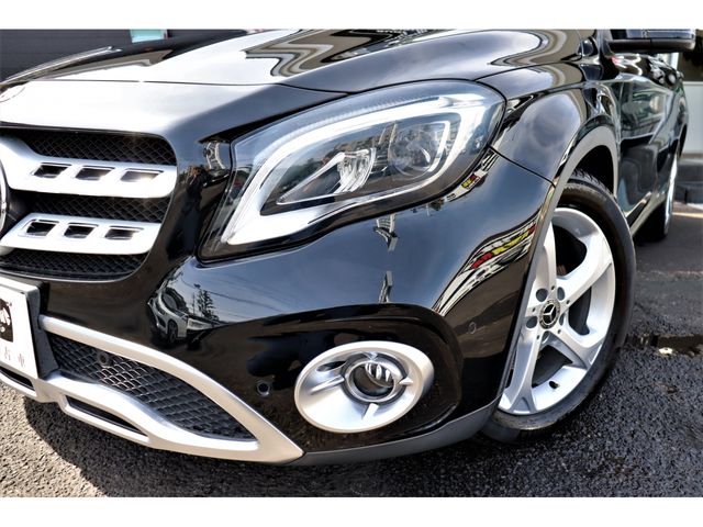 Mercedes Benz GLA-CLASS 2017-01 2761-17