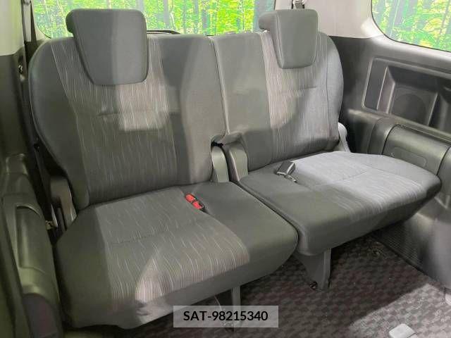 Toyota VOXY 2011-08 395007-10