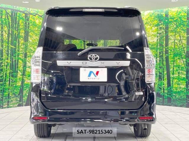 Toyota VOXY 2011-08 395007-15
