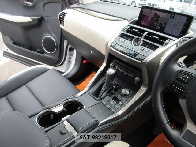 Lexus NX 2019-01 353944-1