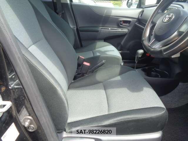 Toyota VITZ 2013-07 201520-17
