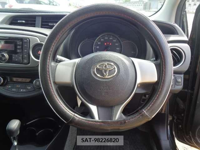Toyota VITZ 2013-07 201520-19