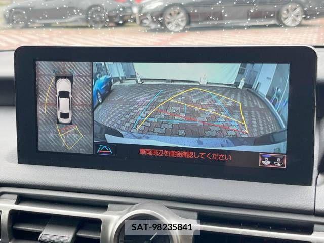 Lexus IS 2022-04 388370-5