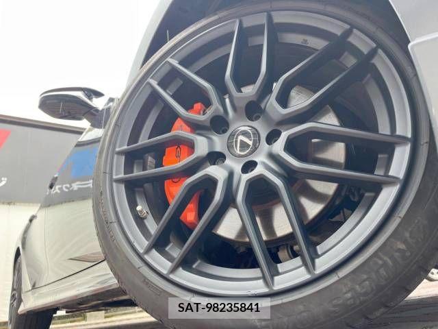 Lexus IS 2022-04 388370-13
