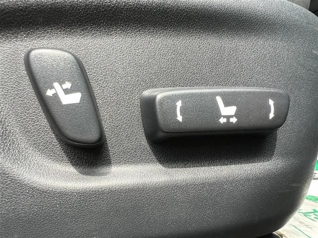 Lexus NX 2018-11 17491-17