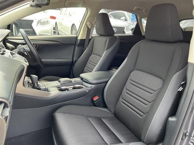 Lexus NX 2018-11 17491-18