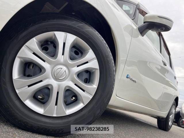 Nissan NOTE 2016-12 329347-13
