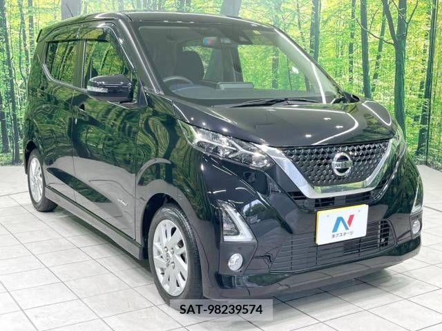 Nissan DAYZ 2019-08 266395-16