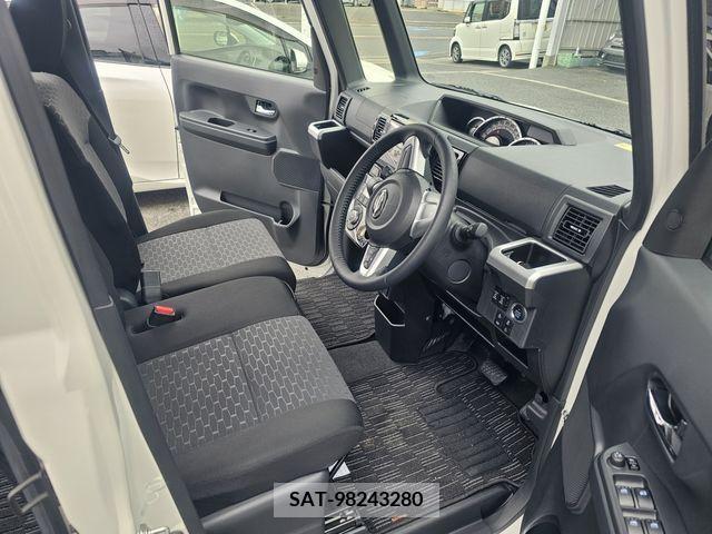 Daihatsu WAKE 2020-03 237246-4