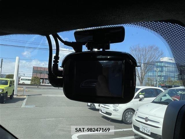 Abarth 595 2019-01 258701-17