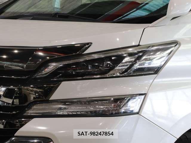 Toyota VELLFIRE 2015-03 372201-8