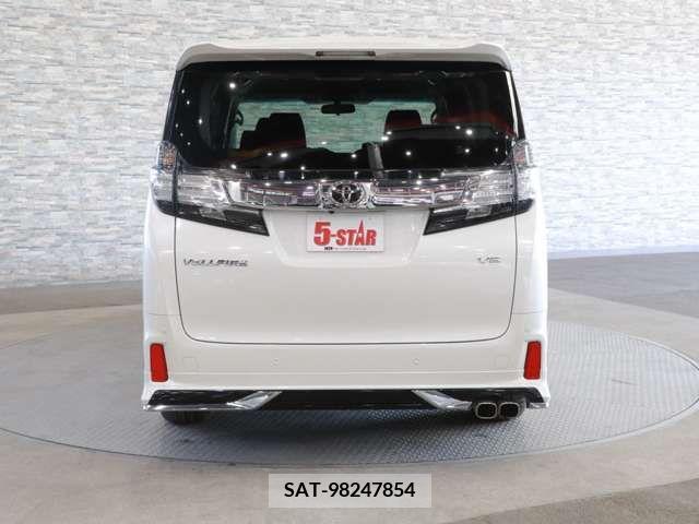 Toyota VELLFIRE 2015-03 372201-7