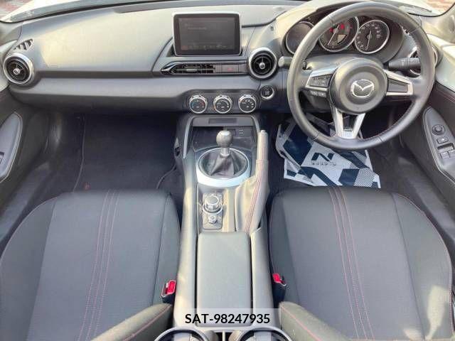 Mazda ROADSTER 2015-12 216944-1
