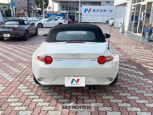 Mazda ROADSTER 2015-12 216944-15