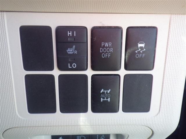 Toyota SPADE 2016-09 20283-9