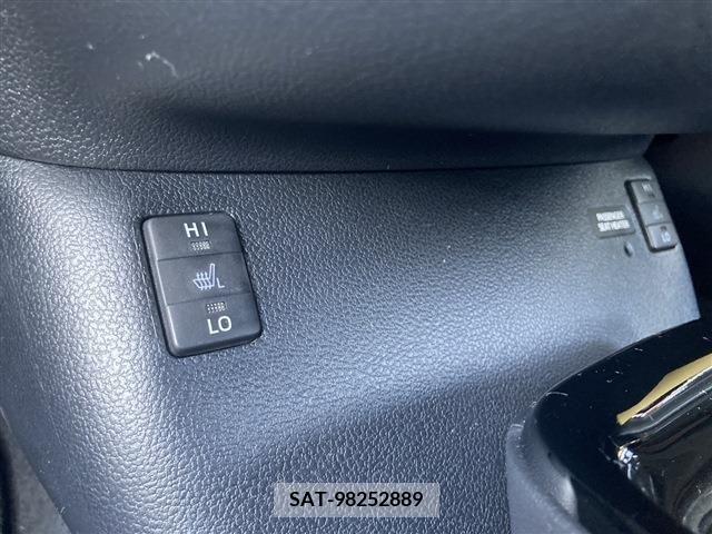 Toyota PRIUS 2017-12 366526-13