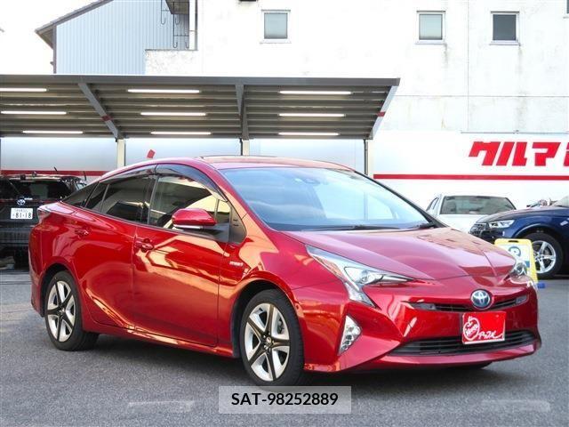 Toyota PRIUS 2017-12 366526-2