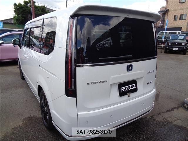 Honda STEP WGN 2023-08 315205-4