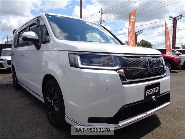 Honda STEP WGN 2023-08 315205-1