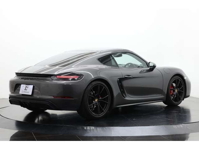 Porsche CAYMAN 2019-12 183462-19