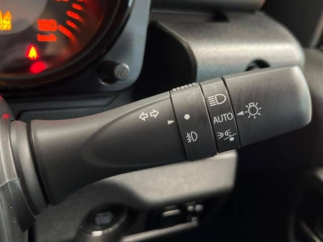 Suzuki JIMNY SIERRA 2022-11 16239-9