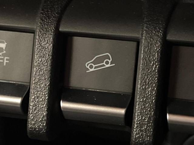 Suzuki JIMNY SIERRA 2022-11 16239-4