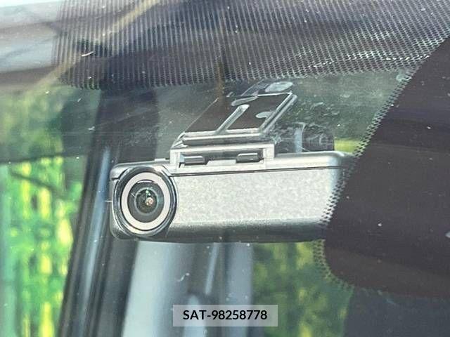 Nissan SERENA 2018-12 382713-7