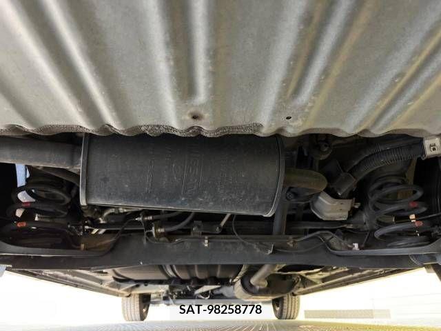 Nissan SERENA 2018-12 382713-19