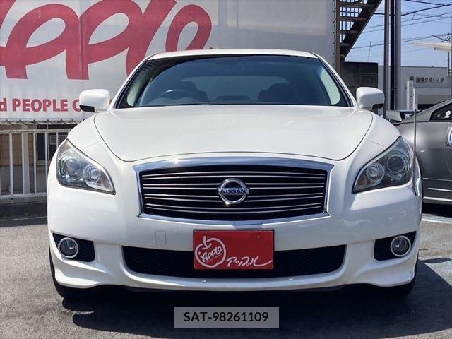 Nissan FUGA 2011-11 270655-1