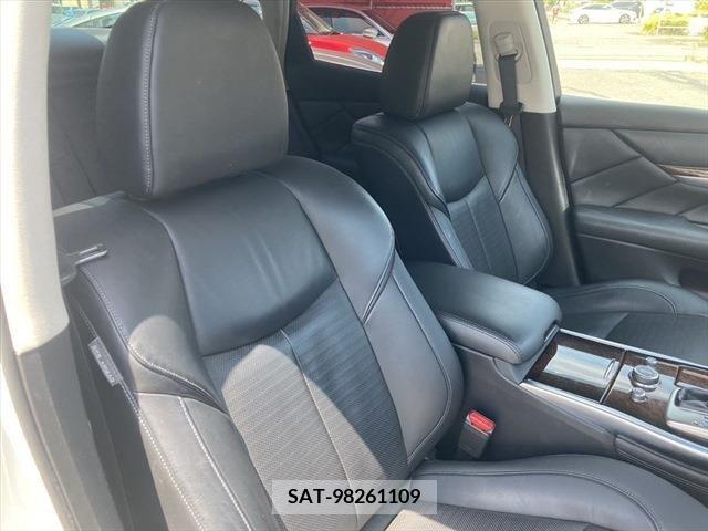 Nissan FUGA 2011-11 270655-19