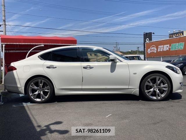 Nissan FUGA 2011-11 270655-3