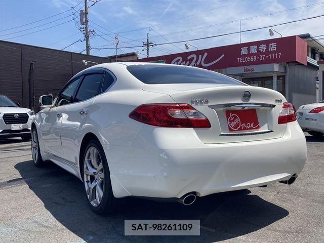 Nissan FUGA 2011-11 270655-6