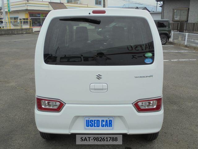 Suzuki WAGON R 2018-04 327741-15