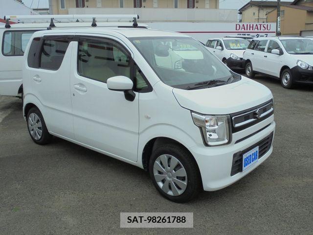 Suzuki WAGON R 2018-04 327741-2
