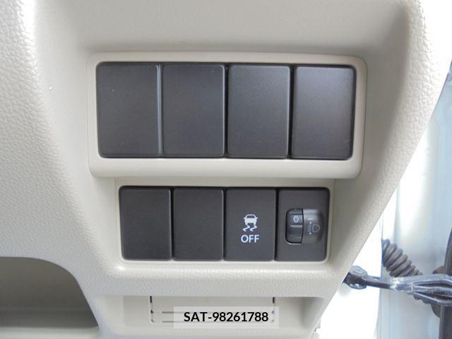 Suzuki WAGON R 2018-04 327741-9