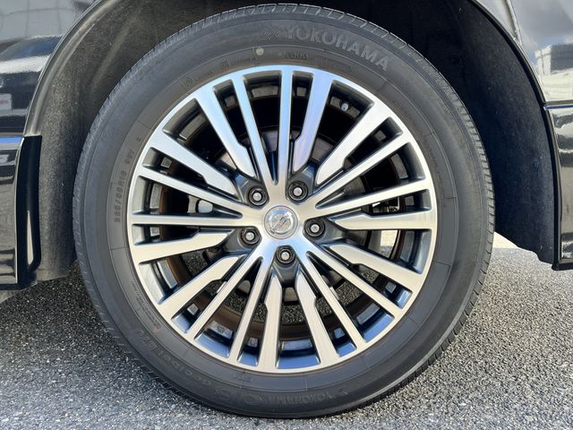 Nissan ELGRAND 2018-11 26485-20