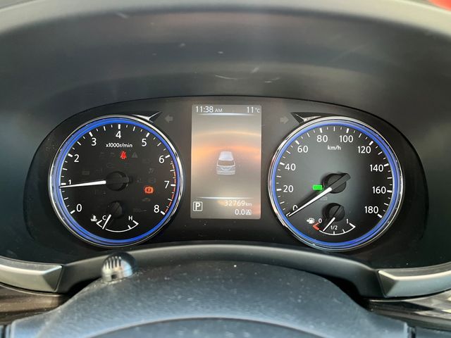 Nissan ELGRAND 2018-11 26485-7