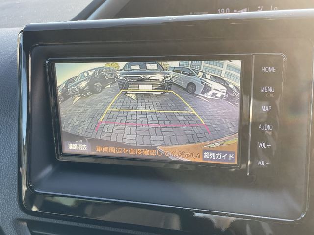 Toyota VOXY HYBRID 2021-11 187413-14
