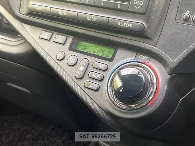 Toyota AQUA 2012-02 292088-4