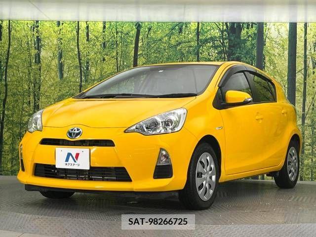 Toyota AQUA 2012-02 292088-15