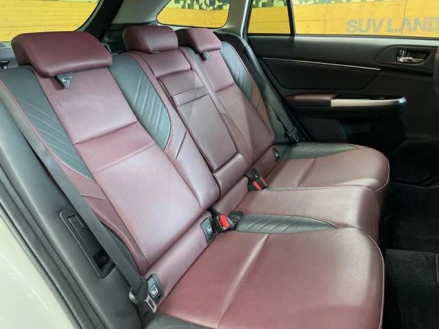Subaru LEVORG 2019-02 12198-11