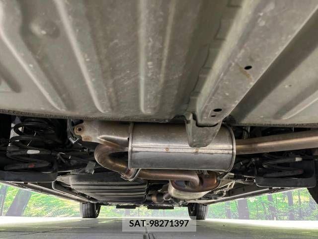 Toyota VOXY 2019-02 346662-19