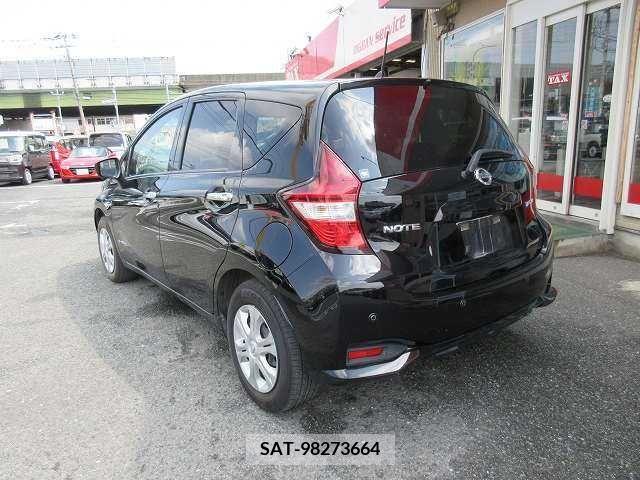 Nissan NOTE 2018-04 237263-15