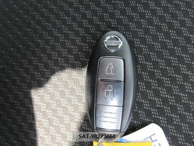 Nissan NOTE 2018-04 237263-14