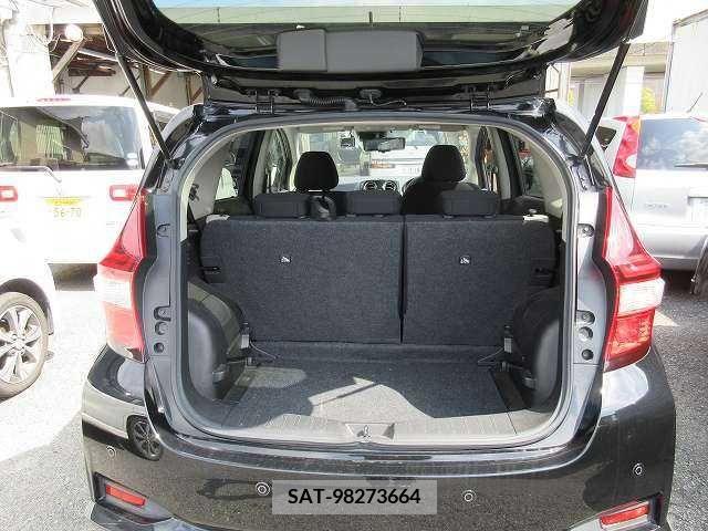 Nissan NOTE 2018-04 237263-13