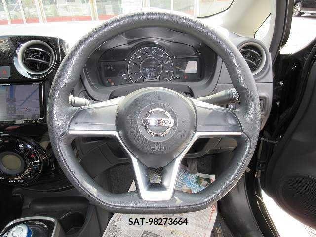 Nissan NOTE 2018-04 237263-3