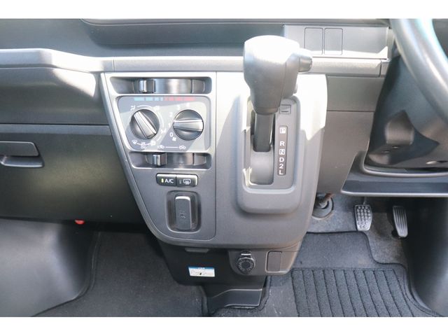 Daihatsu HIJET CARGO 2018-02 18199-18